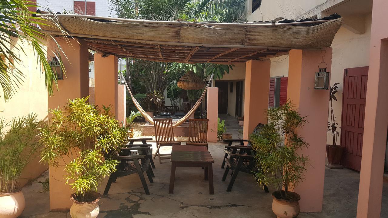 La Guesthouse Etoile Cotonou Exterior foto